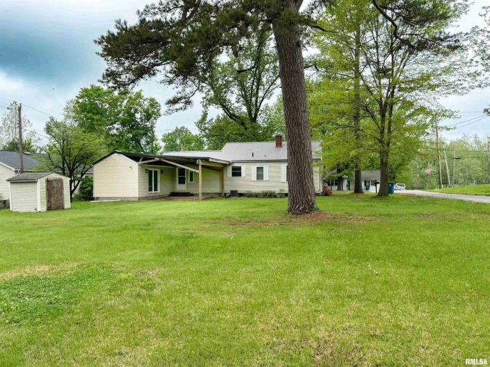 200 Williford Road, Jonesboro, Illinois 62952, 3 Bedrooms Bedrooms, 0 ,1 BathroomBathrooms,Residential,For Sale,Williford,0,RMAEB457470