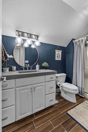 1719 Potomac Place, Cape Girardeau, Missouri 63701, 5 Bedrooms Bedrooms, 13 Rooms Rooms,3 BathroomsBathrooms,Residential,For Sale,Potomac,MAR25021170