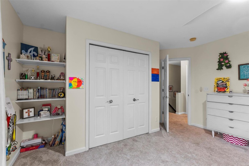 1719 Potomac Place, Cape Girardeau, Missouri 63701, 5 Bedrooms Bedrooms, 13 Rooms Rooms,3 BathroomsBathrooms,Residential,For Sale,Potomac,MAR25021170