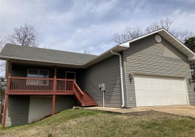 115 Terrell, Poplar Bluff, Missouri 63901, 3 Bedrooms Bedrooms, 6 Rooms Rooms,2 BathroomsBathrooms,Residential,For Sale,Terrell,MAR25015956