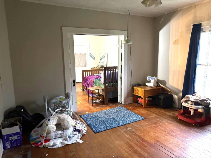 315 Furlong Street, Carrier Mills, Illinois 62917-1259, 2 Bedrooms Bedrooms, 0 ,1 BathroomBathrooms,Residential,For Sale,Furlong,0,RMAEB457487