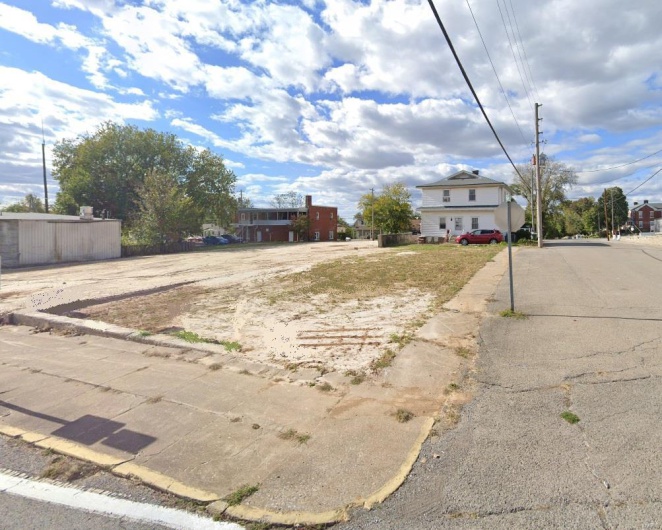 651 State Street, Chester, Illinois 62233, ,Commercial Sale,For Sale,State,MAR25022573