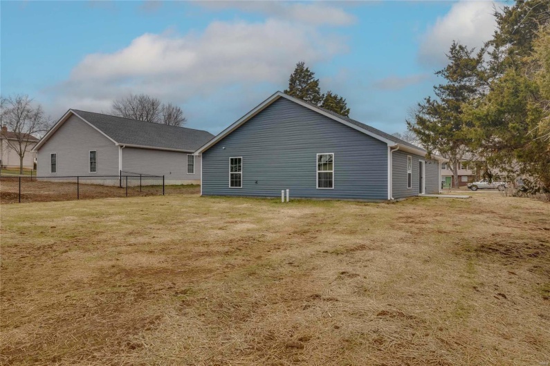 506 Cantwell Lane, Desloge, Missouri 63601, 3 Bedrooms Bedrooms, 7 Rooms Rooms,2 BathroomsBathrooms,Residential,For Sale,Cantwell,MAR25004663