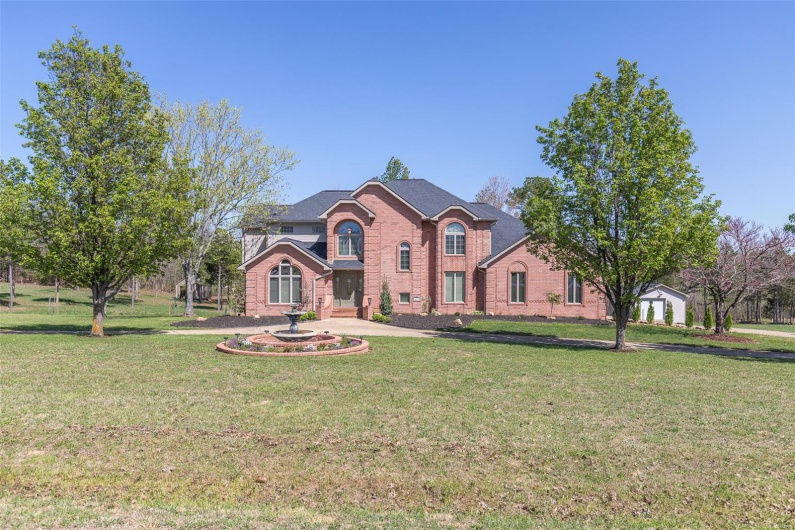 14114 Christy Lane, Poplar Bluff, Missouri 63901, 6 Bedrooms Bedrooms, 15 Rooms Rooms,4 BathroomsBathrooms,Residential,For Sale,Christy,MAR25021409