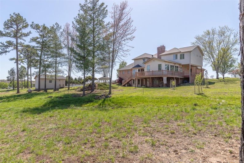 14114 Christy Lane, Poplar Bluff, Missouri 63901, 6 Bedrooms Bedrooms, 15 Rooms Rooms,4 BathroomsBathrooms,Residential,For Sale,Christy,MAR25021409