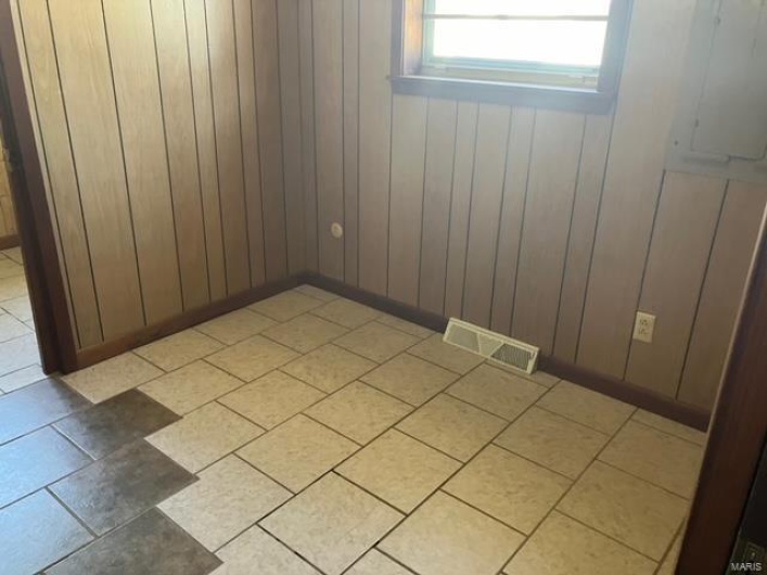 16753 Highway J, Campbell, Missouri 63933, 3 Bedrooms Bedrooms, 6 Rooms Rooms,2 BathroomsBathrooms,Residential,For Sale,Highway J,MAR24020577