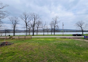 1185 Lakeshore Drive, Bismarck, Missouri 63624, ,Land,For Sale,Lakeshore,MAR25022976