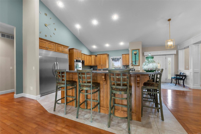 Gourmet Chef's Kitchen with Huge Eat-At Bar