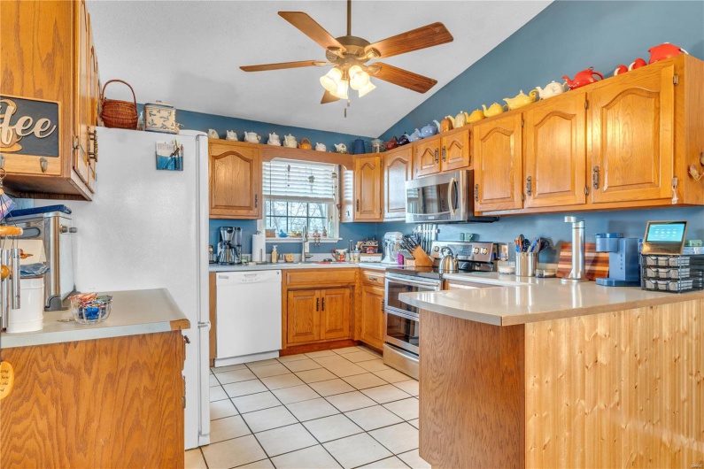 31098 State Highway 51, Marble Hill, Missouri 63764, 5 Bedrooms Bedrooms, 9 Rooms Rooms,2 BathroomsBathrooms,Residential,For Sale,State Highway 51,MAR25022920