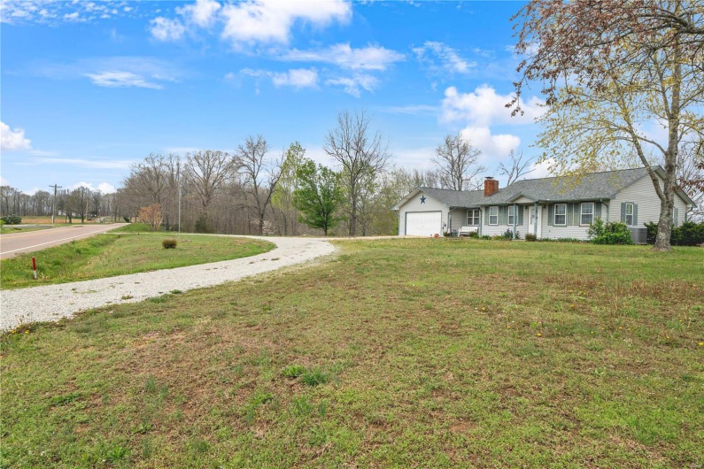 31098 State Highway 51, Marble Hill, Missouri 63764, 5 Bedrooms Bedrooms, 9 Rooms Rooms,2 BathroomsBathrooms,Residential,For Sale,State Highway 51,MAR25022920