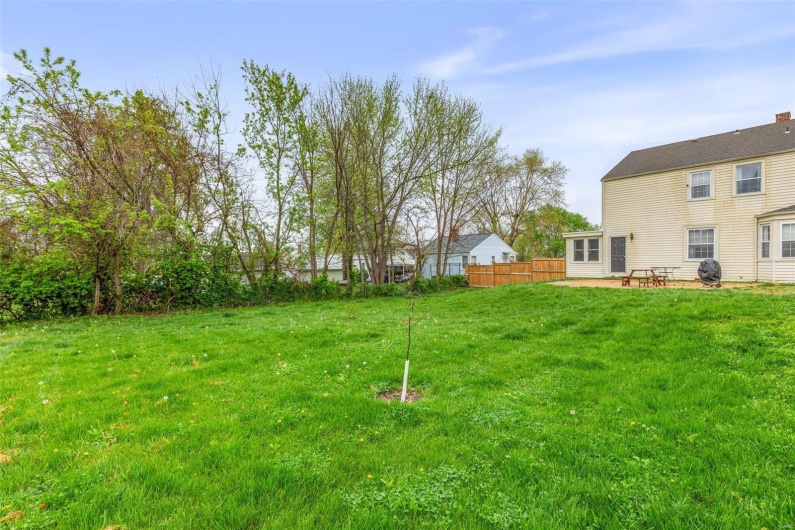 404 Marshall Street, Fredericktown, Missouri 63645, 4 Bedrooms Bedrooms, 9 Rooms Rooms,3 BathroomsBathrooms,Residential,For Sale,Marshall,MAR24060981