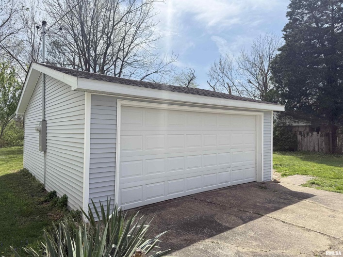 917 COLLEGE Street, Marion, Illinois 62959, 0 , 0 ,0,Land,For Sale,COLLEGE,0,RMAQC4262252