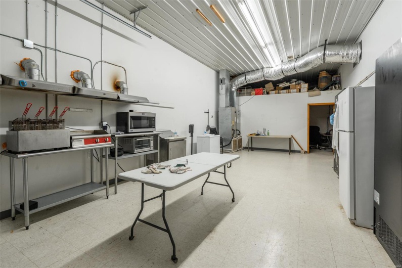 9714 T Highway, Wappapello, Missouri 63966, ,Commercial Sale,For Sale,T Highway,MAR25022442