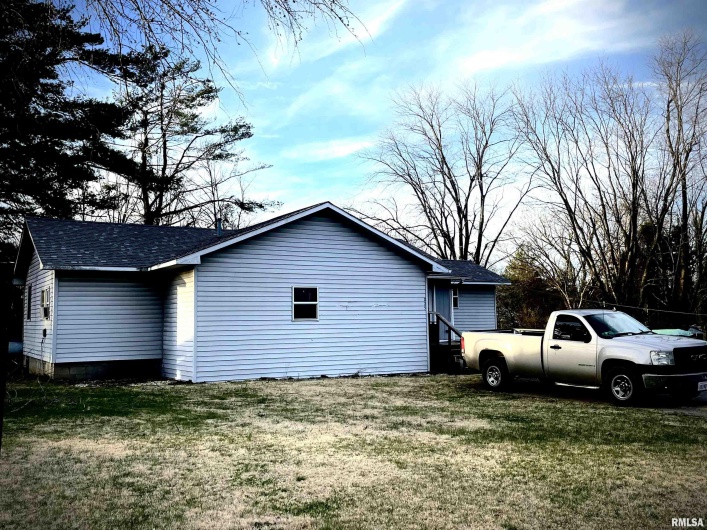 225 ARROWHEAD Drive, Goreville, Illinois 62939, 4 Bedrooms Bedrooms, 0 ,1 BathroomBathrooms,Residential,For Sale,ARROWHEAD,0,RMAQC4262253