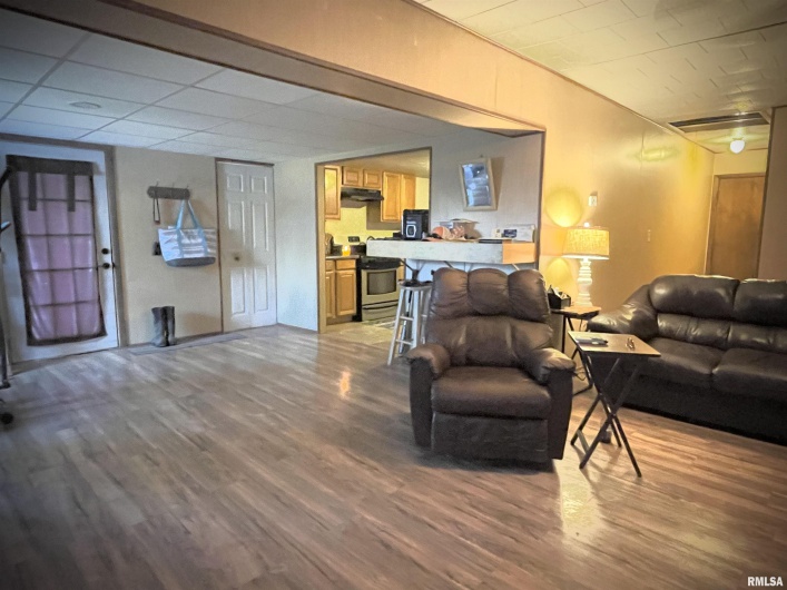 225 ARROWHEAD Drive, Goreville, Illinois 62939, 4 Bedrooms Bedrooms, 0 ,1 BathroomBathrooms,Residential,For Sale,ARROWHEAD,0,RMAQC4262253
