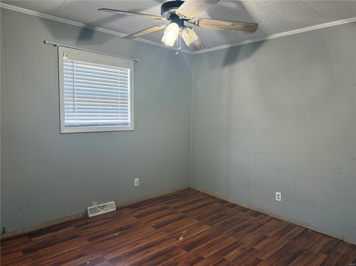 1300 Zaida Avenue, Caruthersville, Missouri 63830, 3 Bedrooms Bedrooms, 8 Rooms Rooms,1 BathroomBathrooms,Residential,For Sale,Zaida,MAR25013799