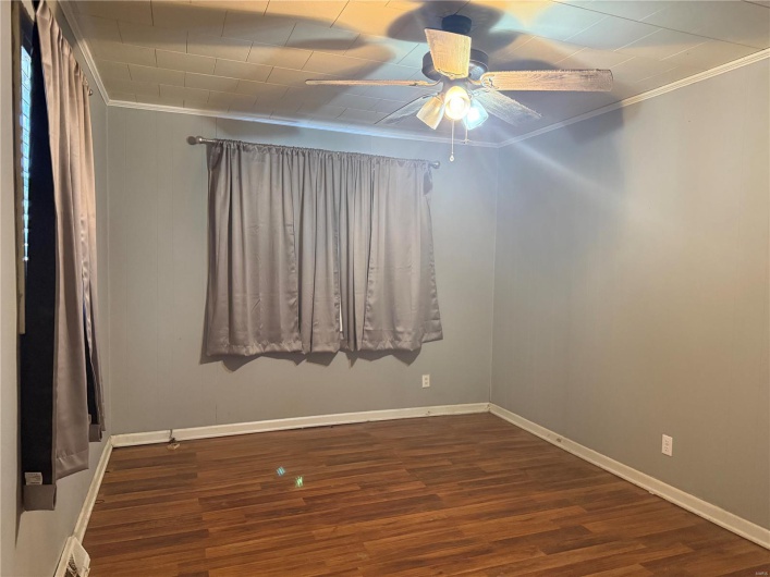 1300 Zaida Avenue, Caruthersville, Missouri 63830, 3 Bedrooms Bedrooms, 8 Rooms Rooms,1 BathroomBathrooms,Residential,For Sale,Zaida,MAR25013799