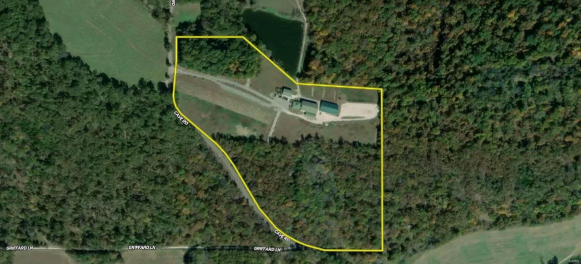 21124 Cave Road, Ste Genevieve, Missouri 63670, ,Commercial Sale,For Sale,Cave,MAR25023289