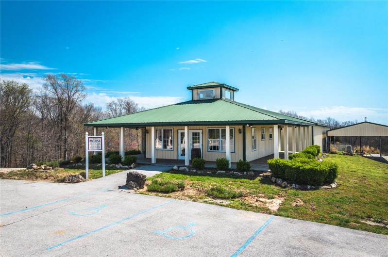 21124 Cave Road, Ste Genevieve, Missouri 63670, ,Commercial Sale,For Sale,Cave,MAR25023289