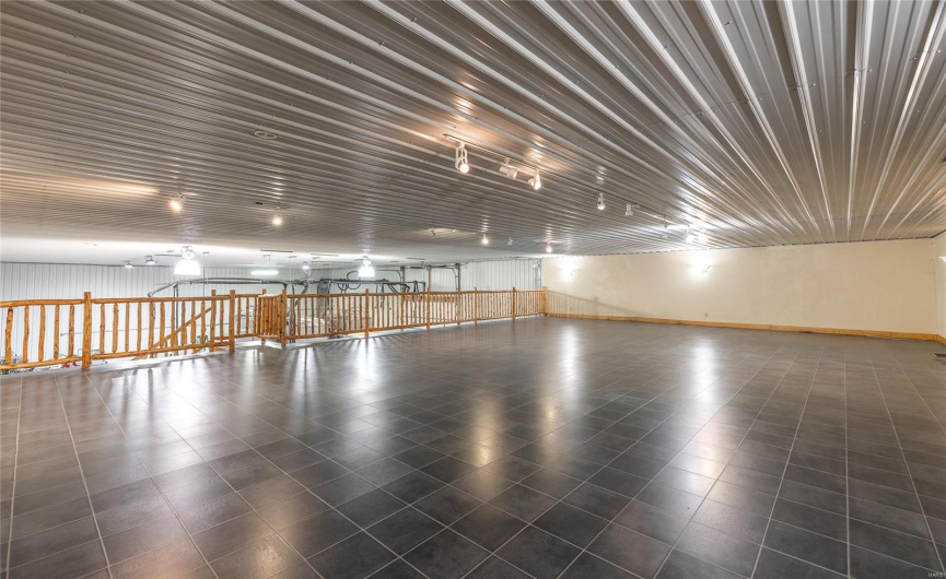 21124 Cave Road, Ste Genevieve, Missouri 63670, ,Commercial Sale,For Sale,Cave,MAR25023289
