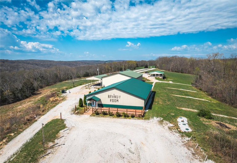 21124 Cave Road, Ste Genevieve, Missouri 63670, ,Commercial Sale,For Sale,Cave,MAR25023289