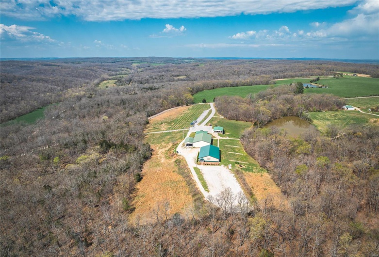 21124 Cave Road, Ste Genevieve, Missouri 63670, ,Commercial Sale,For Sale,Cave,MAR25023289