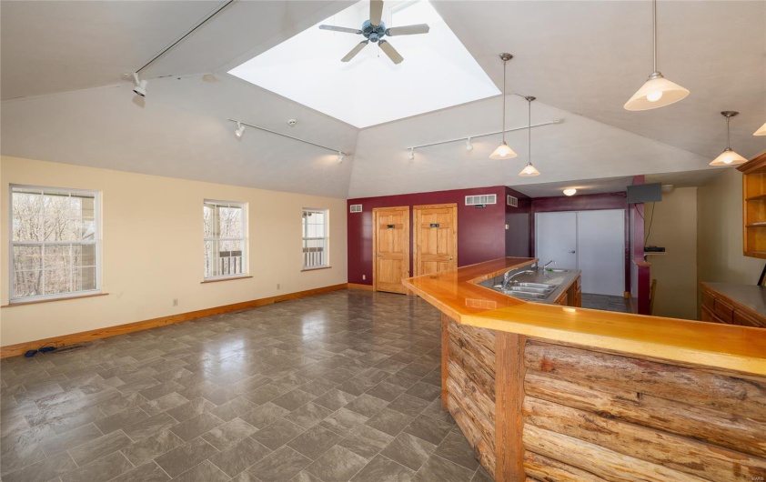 21124 Cave Road, Ste Genevieve, Missouri 63670, ,Commercial Sale,For Sale,Cave,MAR25023289