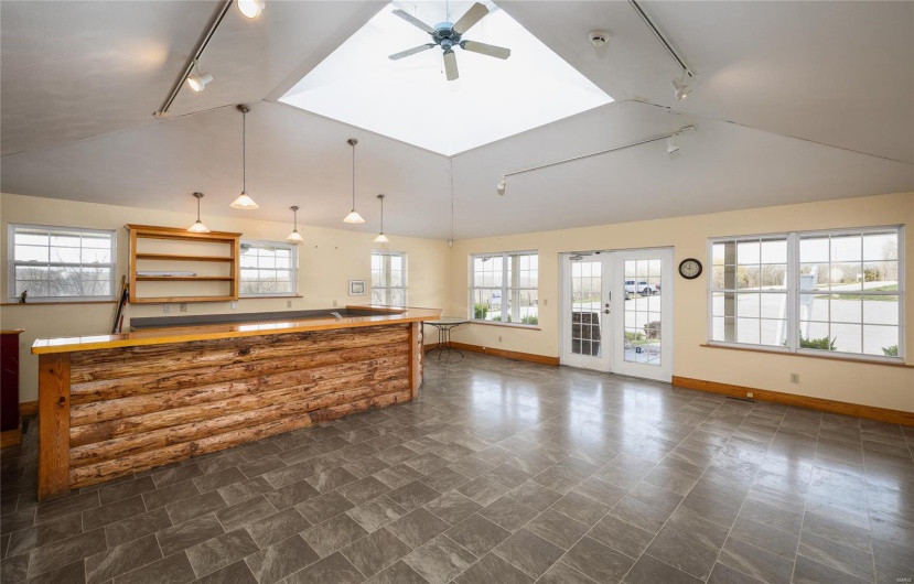 21124 Cave Road, Ste Genevieve, Missouri 63670, ,Commercial Sale,For Sale,Cave,MAR25023289