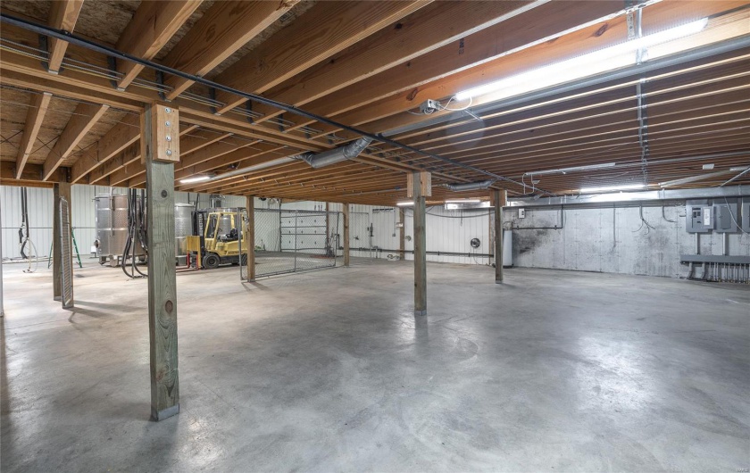 21124 Cave Road, Ste Genevieve, Missouri 63670, ,Commercial Sale,For Sale,Cave,MAR25023289