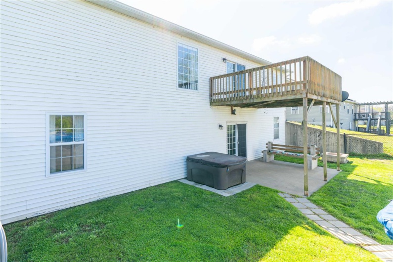156 Glen Drive, Jackson, Missouri 63755, 5 Bedrooms Bedrooms, 13 Rooms Rooms,2 BathroomsBathrooms,Residential,For Sale,Glen,MAR25023282