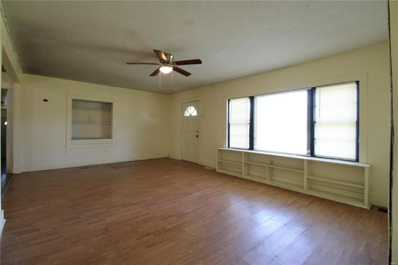 476 D Street, Qulin, Missouri 63961, 3 Bedrooms Bedrooms, 6 Rooms Rooms,2 BathroomsBathrooms,Residential,For Sale,D,MAR25022693