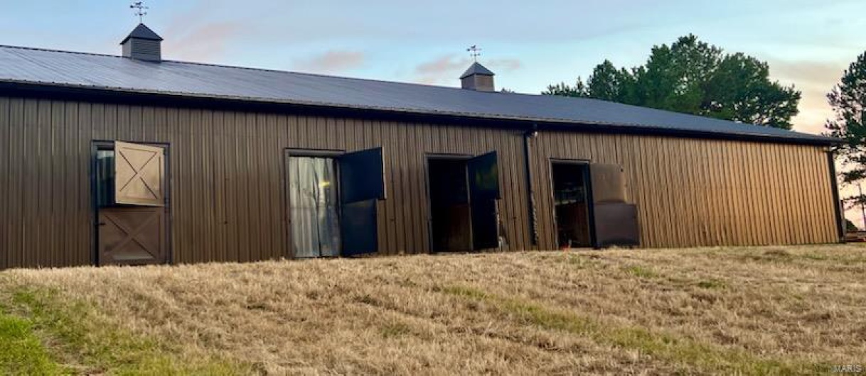 15096 Highway T, Perryville, Missouri 63775, 2 Bedrooms Bedrooms, 5 Rooms Rooms,1 BathroomBathrooms,Residential,For Sale,Highway T,MAR25003543