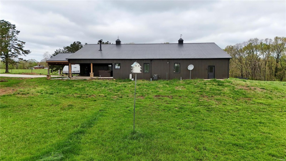 15096 Highway T, Perryville, Missouri 63775, 2 Bedrooms Bedrooms, 5 Rooms Rooms,1 BathroomBathrooms,Residential,For Sale,Highway T,MAR25003543