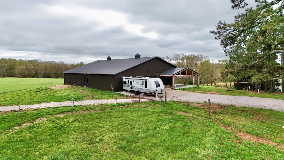 15096 Highway T, Perryville, Missouri 63775, 2 Bedrooms Bedrooms, 5 Rooms Rooms,1 BathroomBathrooms,Residential,For Sale,Highway T,MAR25003543