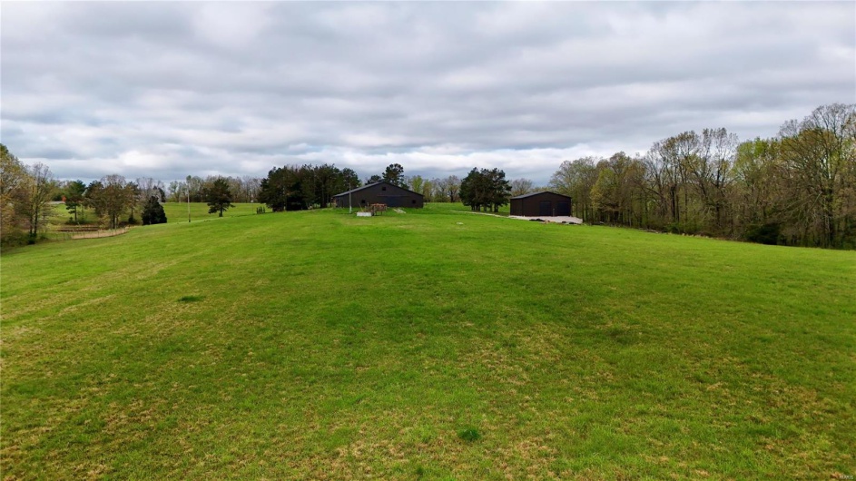 15096 Highway T, Perryville, Missouri 63775, 2 Bedrooms Bedrooms, 5 Rooms Rooms,1 BathroomBathrooms,Residential,For Sale,Highway T,MAR25003543