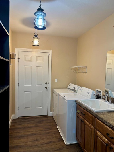 15096 Highway T, Perryville, Missouri 63775, 2 Bedrooms Bedrooms, 5 Rooms Rooms,1 BathroomBathrooms,Residential,For Sale,Highway T,MAR25003543