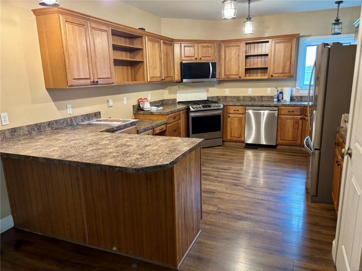 15096 Highway T, Perryville, Missouri 63775, 2 Bedrooms Bedrooms, 5 Rooms Rooms,1 BathroomBathrooms,Residential,For Sale,Highway T,MAR25003543