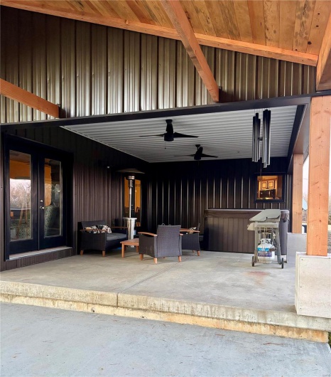 15096 Highway T, Perryville, Missouri 63775, 2 Bedrooms Bedrooms, 5 Rooms Rooms,1 BathroomBathrooms,Residential,For Sale,Highway T,MAR25003543