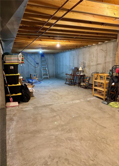 15096 Highway T, Perryville, Missouri 63775, 2 Bedrooms Bedrooms, 5 Rooms Rooms,1 BathroomBathrooms,Residential,For Sale,Highway T,MAR25003543