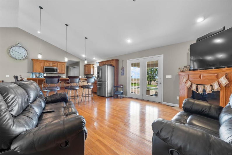 661 County Highway 261, Oran, Missouri 63771, 3 Bedrooms Bedrooms, 12 Rooms Rooms,3 BathroomsBathrooms,Residential,For Sale,County Highway 261,MAR25023052