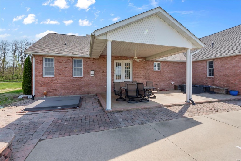 661 County Highway 261, Oran, Missouri 63771, 3 Bedrooms Bedrooms, 12 Rooms Rooms,3 BathroomsBathrooms,Residential,For Sale,County Highway 261,MAR25023052