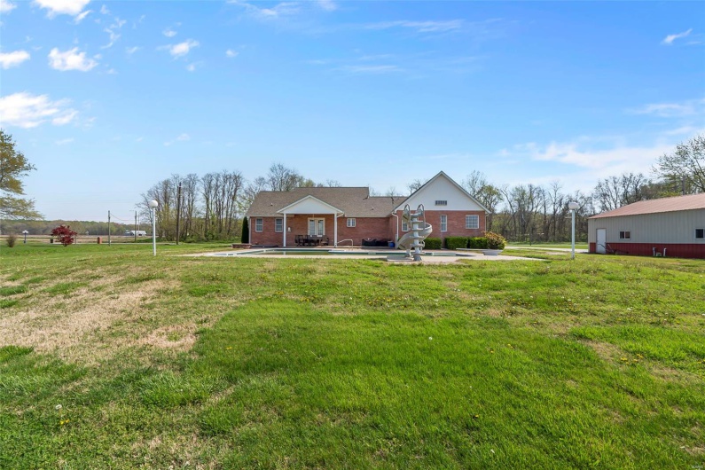 661 County Highway 261, Oran, Missouri 63771, 3 Bedrooms Bedrooms, 12 Rooms Rooms,3 BathroomsBathrooms,Residential,For Sale,County Highway 261,MAR25023052
