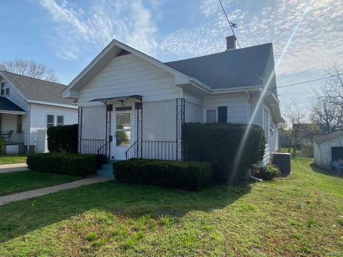 401 Waters Street, Perryville, Missouri 63775, 2 Bedrooms Bedrooms, 6 Rooms Rooms,1 BathroomBathrooms,Residential,For Sale,Waters,MAR25022884