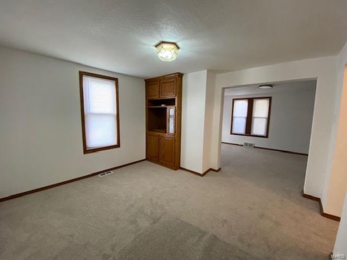 401 Waters Street, Perryville, Missouri 63775, 2 Bedrooms Bedrooms, 6 Rooms Rooms,1 BathroomBathrooms,Residential,For Sale,Waters,MAR25022884