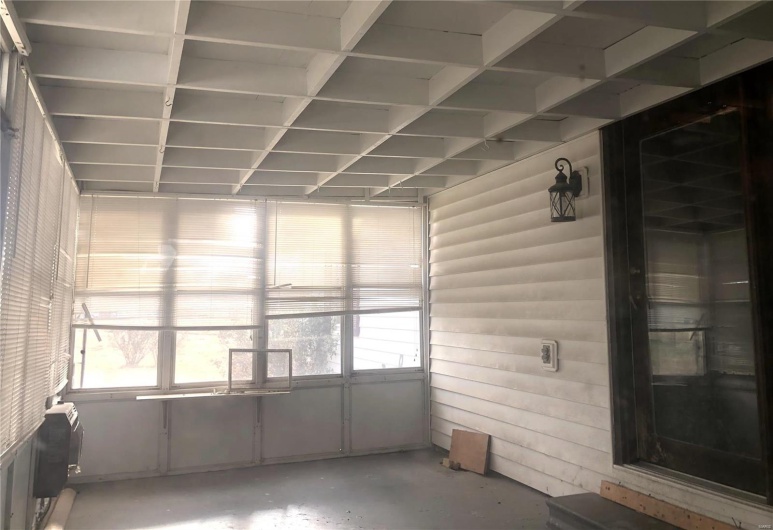 1210 Prairie, Bloomfield, Missouri 63825, 3 Bedrooms Bedrooms, 9 Rooms Rooms,2 BathroomsBathrooms,Residential,For Sale,Prairie,MAR24075593