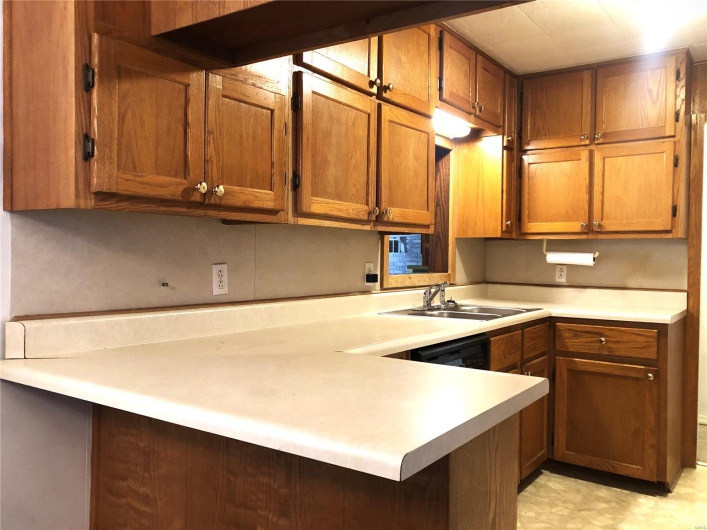 1210 Prairie, Bloomfield, Missouri 63825, 3 Bedrooms Bedrooms, 9 Rooms Rooms,2 BathroomsBathrooms,Residential,For Sale,Prairie,MAR24075593