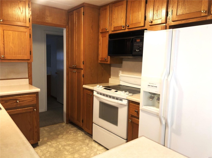 1210 Prairie, Bloomfield, Missouri 63825, 3 Bedrooms Bedrooms, 9 Rooms Rooms,2 BathroomsBathrooms,Residential,For Sale,Prairie,MAR24075593