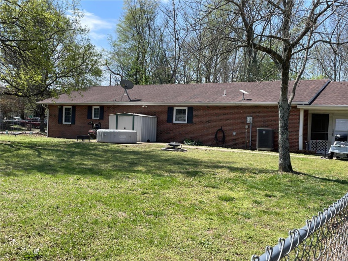 49 South St. Street, Piedmont, Missouri 63957, 3 Bedrooms Bedrooms, 8 Rooms Rooms,2 BathroomsBathrooms,Residential,For Sale,South St.,MAR25022568