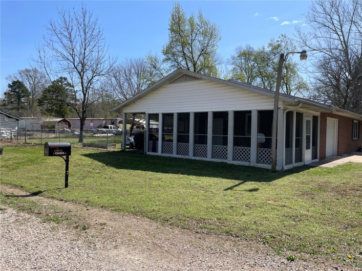 49 South St. Street, Piedmont, Missouri 63957, 3 Bedrooms Bedrooms, 8 Rooms Rooms,2 BathroomsBathrooms,Residential,For Sale,South St.,MAR25022568