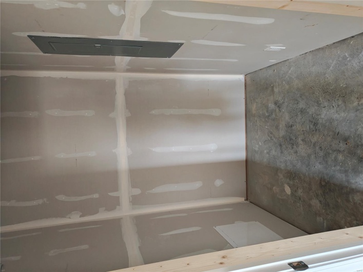 walk-in closet/storage off garage